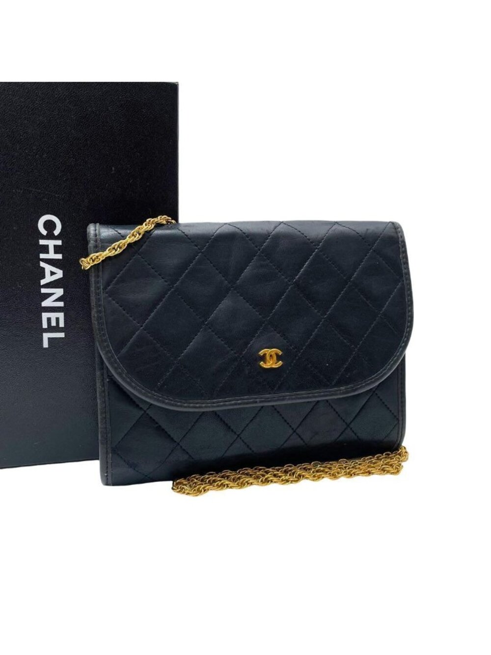 Chanel Lambskin Mini Quilted Chain Shoulder Bag CC Logo